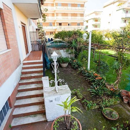 Апартаменты Casa Giangi Сорренто Экстерьер фото
